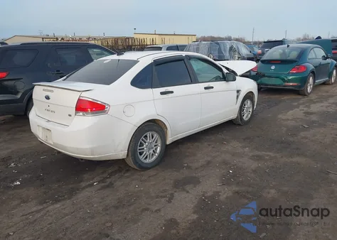 2008 Ford Focus Se/Ses z USA, uszkodzony, nr VIN 1FAHP35N68W237918
